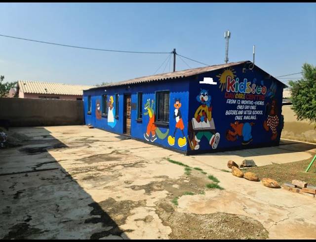 3 BEDROOM HOUSE FOR SALE IN PALM SPRINGS